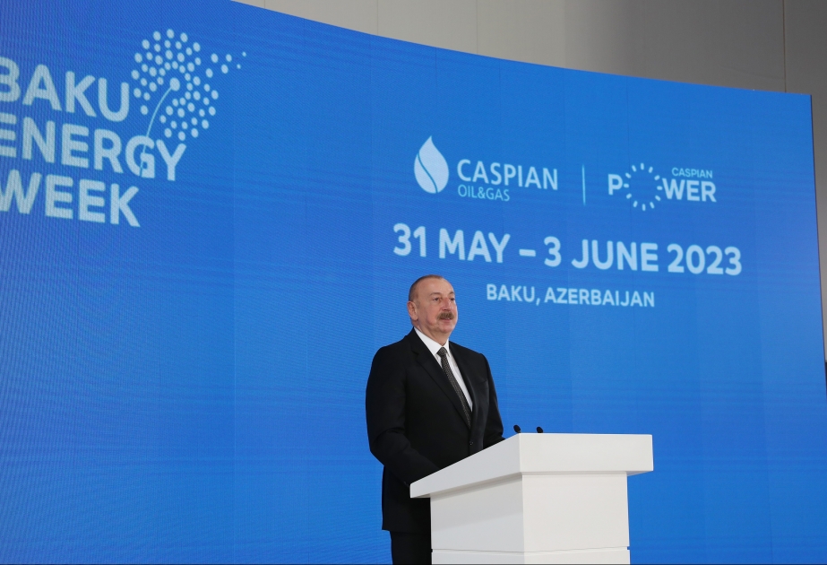 El Presidente de Azerbaiyán asistió a la ceremonia oficial de inauguración de la 28ª Exposición Internacional de Petróleo y Gas del Caspio en el marco de la Semana de la Energía de Bakú  ACTUALIZADO