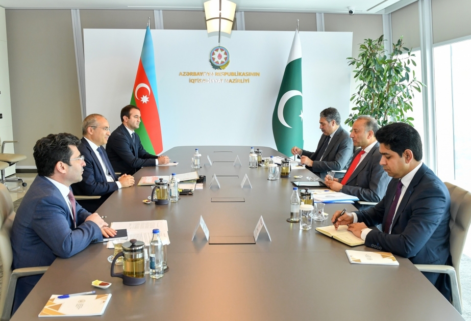 Azerbaijan, Pakistan discuss current situation of economic relations