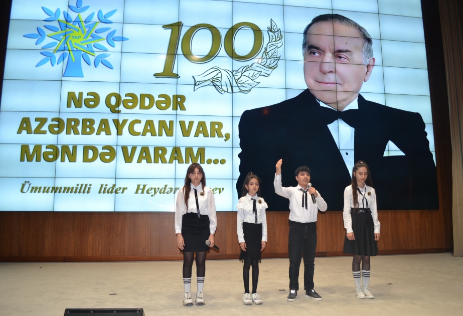 Şəmkirdə Ulu Öndərin Azərbaycan xalqı qarşısındakı misilsiz xidmətlərindən danışılıb