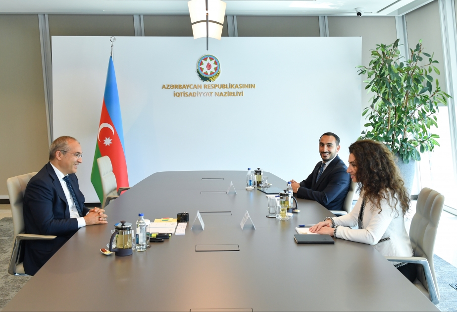 İqtisadiyyat naziri ikinci “Yüksəliş” müsabiqəsinin qalibləri ilə görüşüb