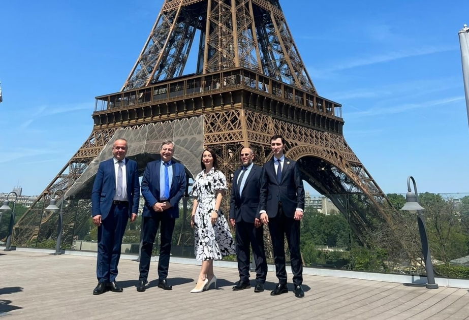Paris: la coopération entre la ville de Metz et les régions azerbaïdjanaises au cœur des discussions