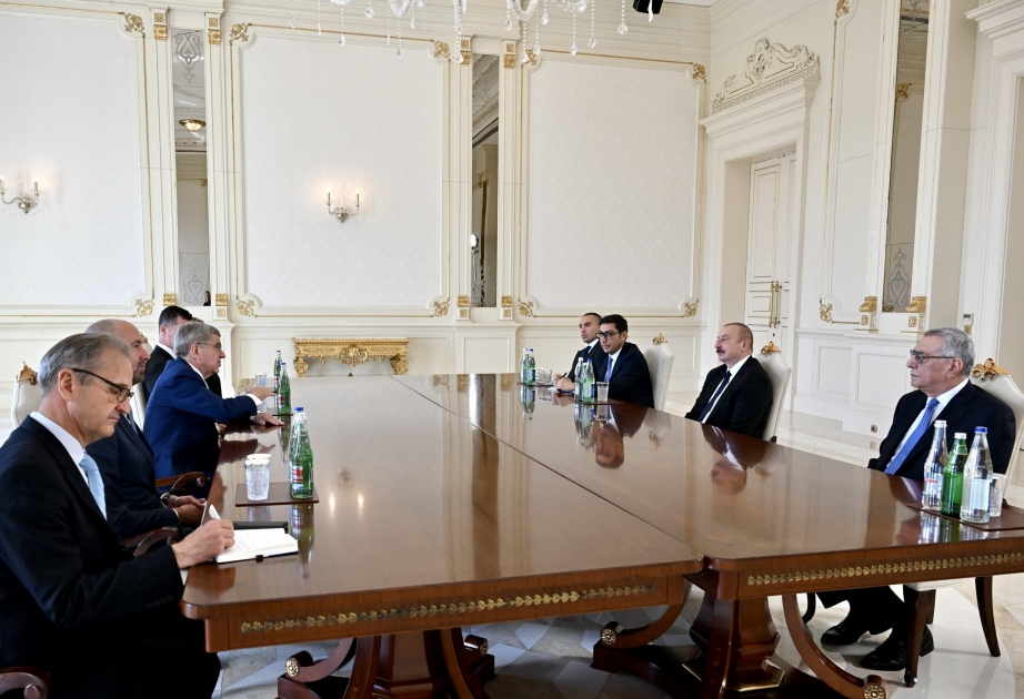 Präsident Ilham Aliyev empfängt IOC-Präsident Thomas Bach AKTUALISIERT VIDEO