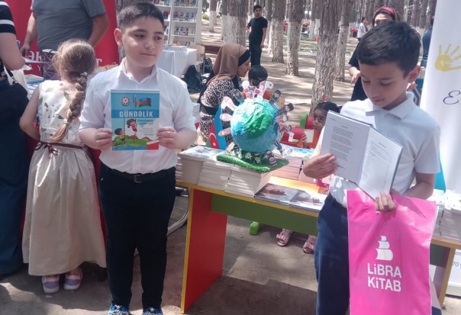İkinci Xırdalan kitab sərgisi davam edir