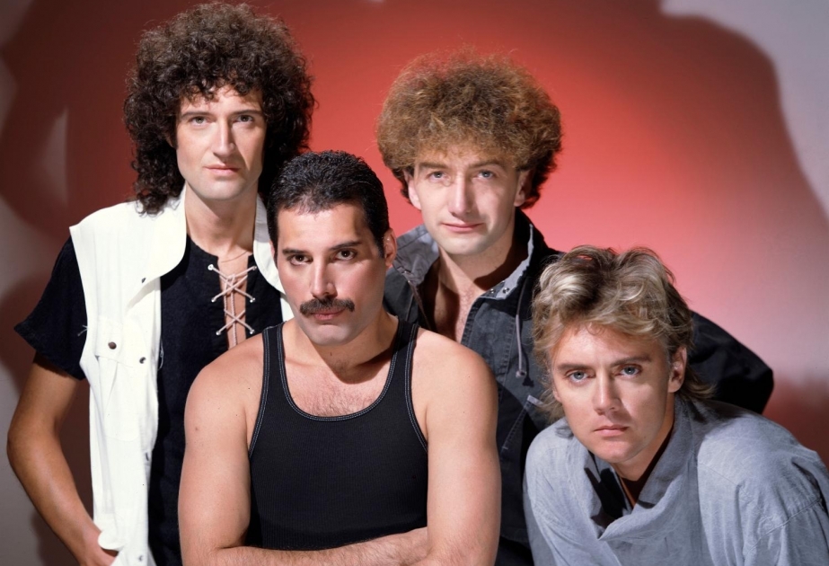 Əfsanəvi “Queen” qrupunun musiqi kataloqu 1 milyard dollara satıla bilər