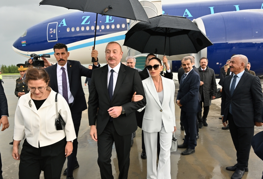 El Presidente de Azerbaiyán y la Primera Dama Mehriban Aliyeva se encuentran en visita de trabajo en Türkiye