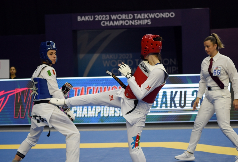 Daha iki taekvondoçumuz dünya çempionatını mükafatsız başa vurub