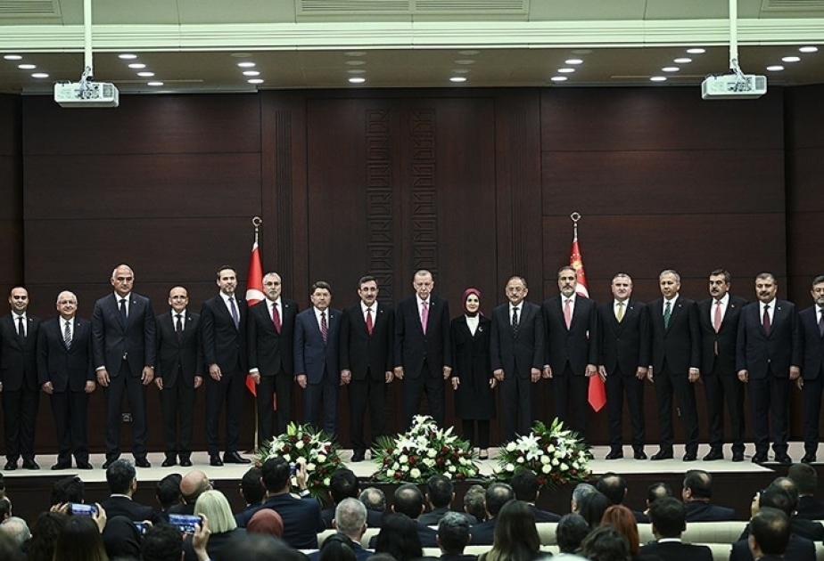 Türkiyə Prezidenti Rəcəb Tayyib Ərdoğan yeni hökumətin tərkibini elan edib