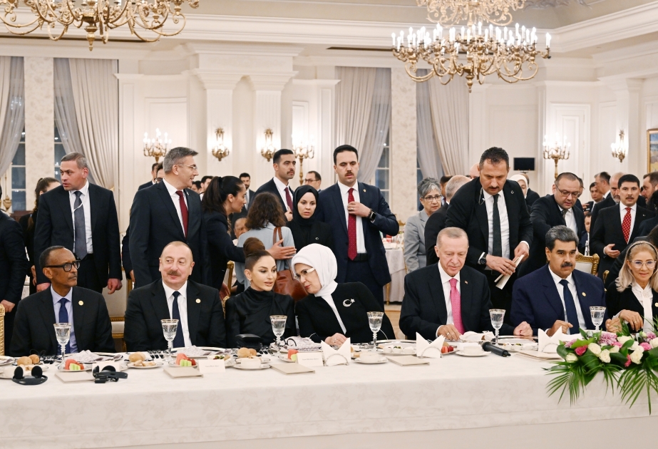 El Presidente de Türkiye ofreció una cena en honor de los participantes en la ceremonia