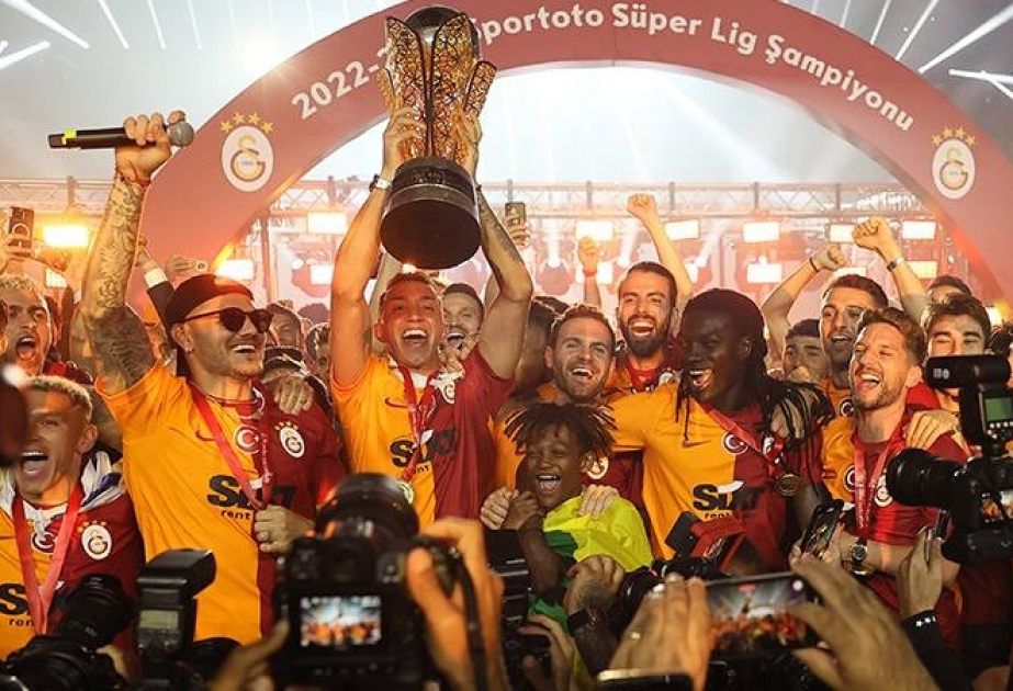 İstanbul derbisində "Qalatasaray" "Fənərbağça"nı məğlub edib