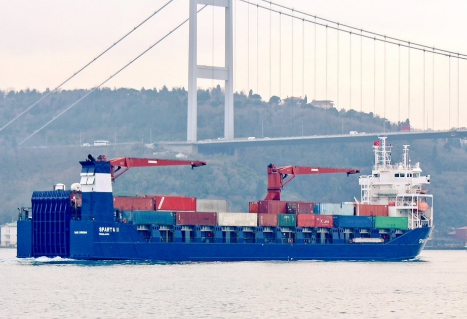 Türkiyə ticarət gəmilərinin Qara dəniz boğazlarından keçid haqqını artırır