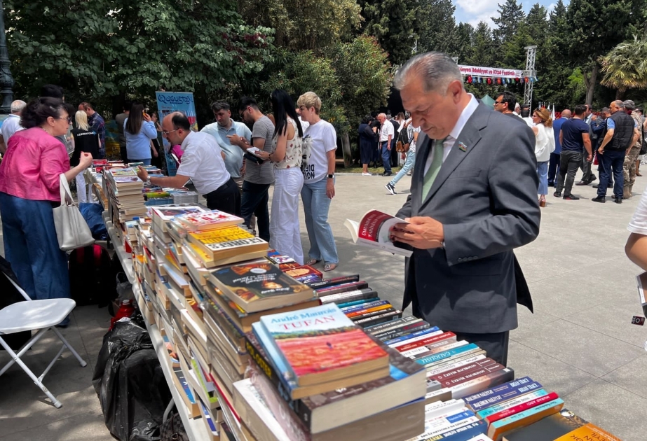 II Türk Dünyası Ədəbiyyat və Kitab Festivalının açılışı olub