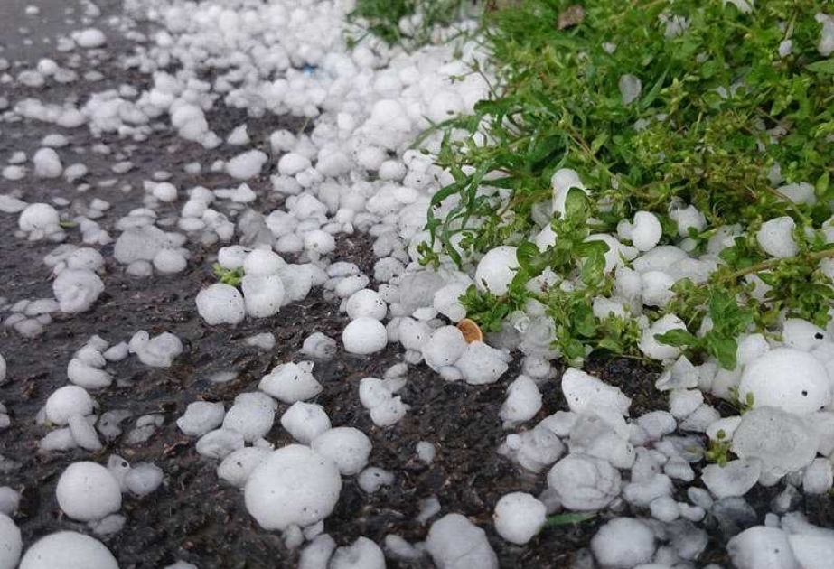 Faktiki hava: Tovuz, Goranboy və Gədəbəyə dolu düşüb