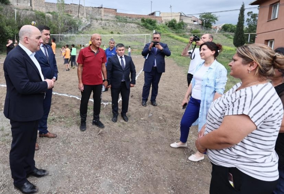 Azərbaycan Voleybol Federasiyasının prezidenti Gəncə SOS Uşaq evində olub