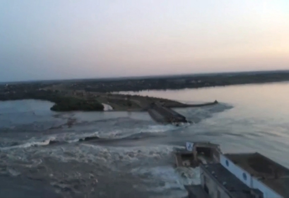 Ukraine : Le barrage de Kakhovka frappé, la région est menacée d'inondation