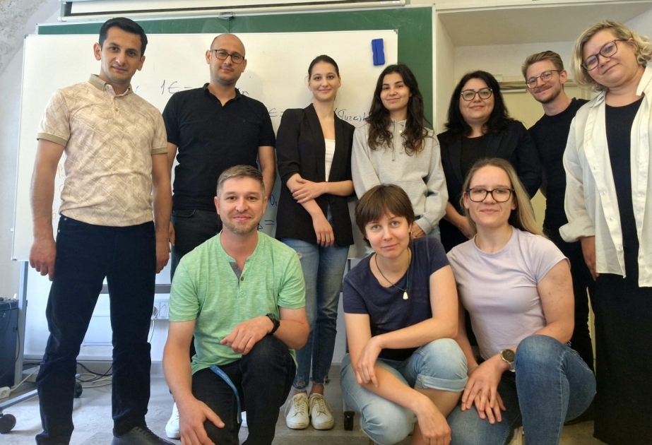 ADAU-nun bir qrup əməkdaşı Sloveniyanın Nova Gorica Universitetində olub