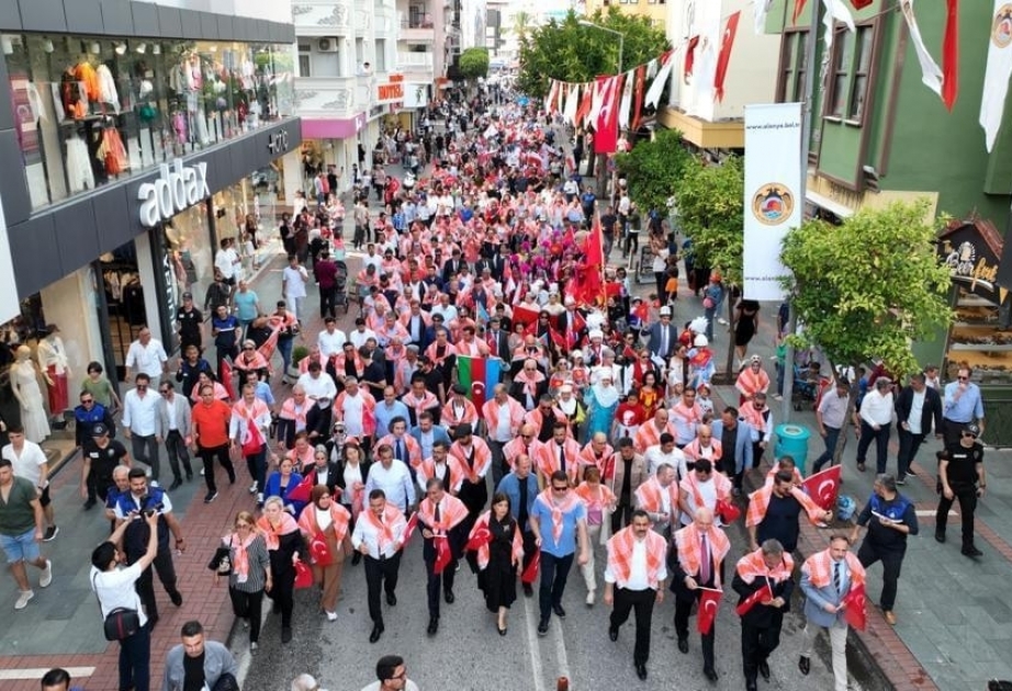 President of International Turkic Culture and Heritage Foundation attends international festival in Alanya
