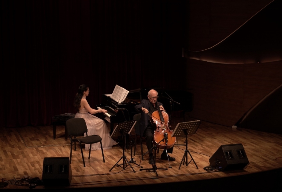 Beynəlxalq Muğam Mərkəzində “Üç nəsil – bir konsert” adlı musiqi axşamı