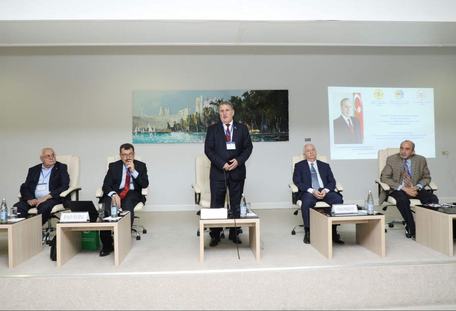 Bakıda seysmologiyanın inkişafı məsələləri müzakirə olunur