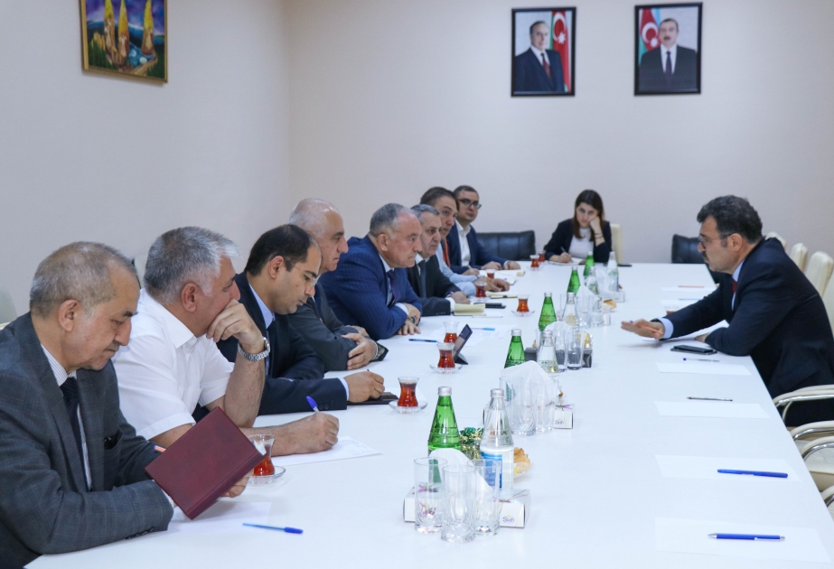 Le président du Conseil d'administration du TUBITAK visite à l’AzTU