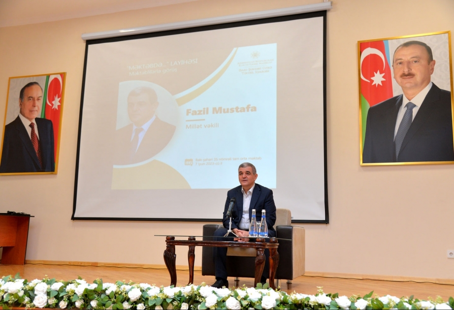 Milli Məclisin deputatı “Məktəbdə...” layihəsində