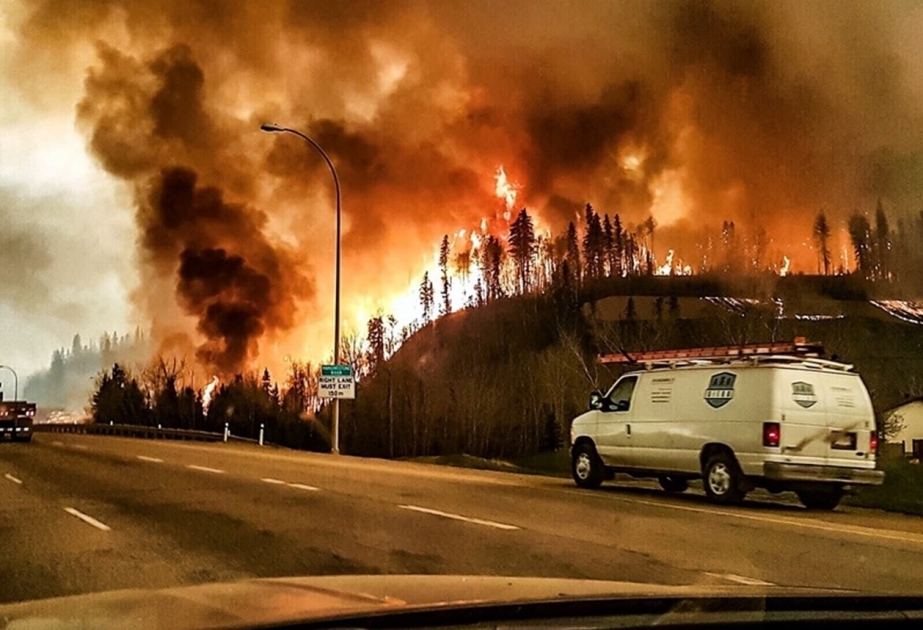 US sends more than 600 firefighters to Canada to combat wildfires