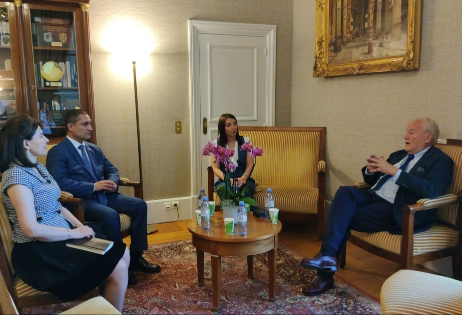 Fransalı senator Azərbaycanın regionda yaratdığı reallıqlar barədə məlumatlandırılıb