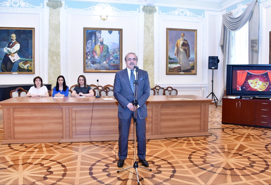 Ədəbiyyat Muzeyində respublika elmi konfransı: “Azərbaycan dramaturgiyası və Azərbaycan milli teatrı”