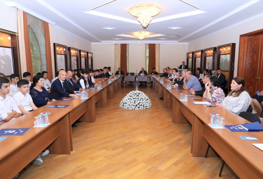 “İnsan hüquqları aylığı” çərçivəsində bölgələrdə əmək hüquqlarına dair maarifləndirmə tədbirləri keçirilib