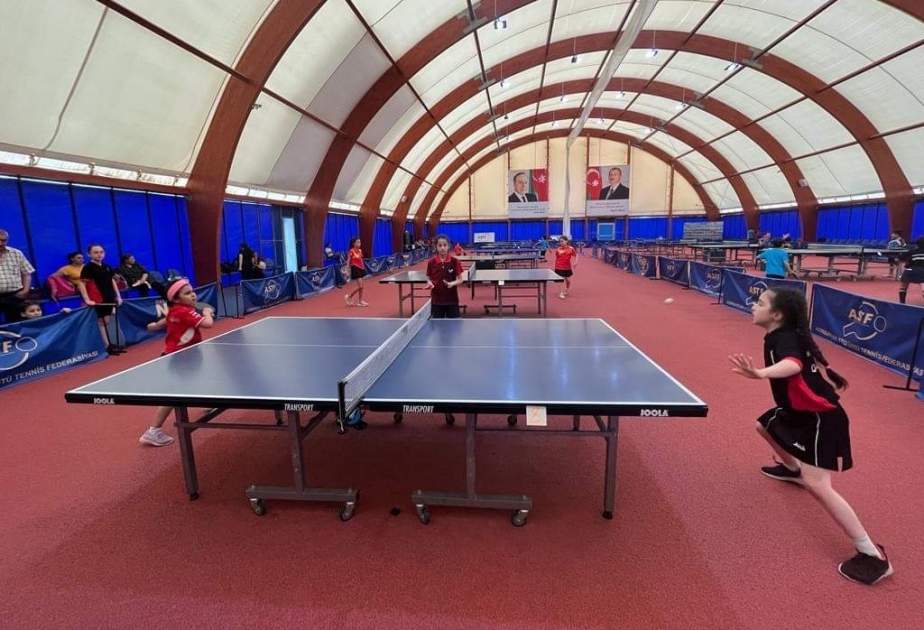 Milli Qurtuluş Gününə həsr edilmiş stolüstü tennis turniri keçirilib