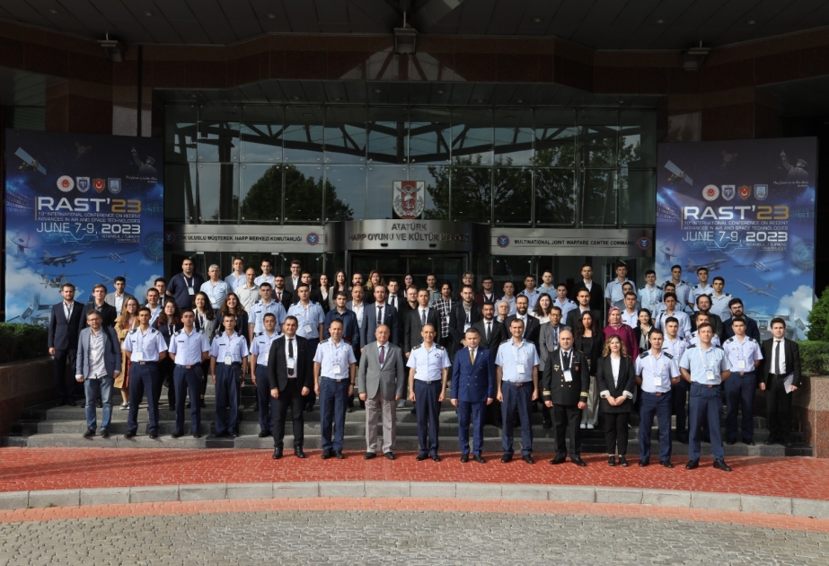 Azərbaycan Ordusunun hərbi qulluqçuları Türkiyədə beynəlxalq konfransda iştirak ediblər