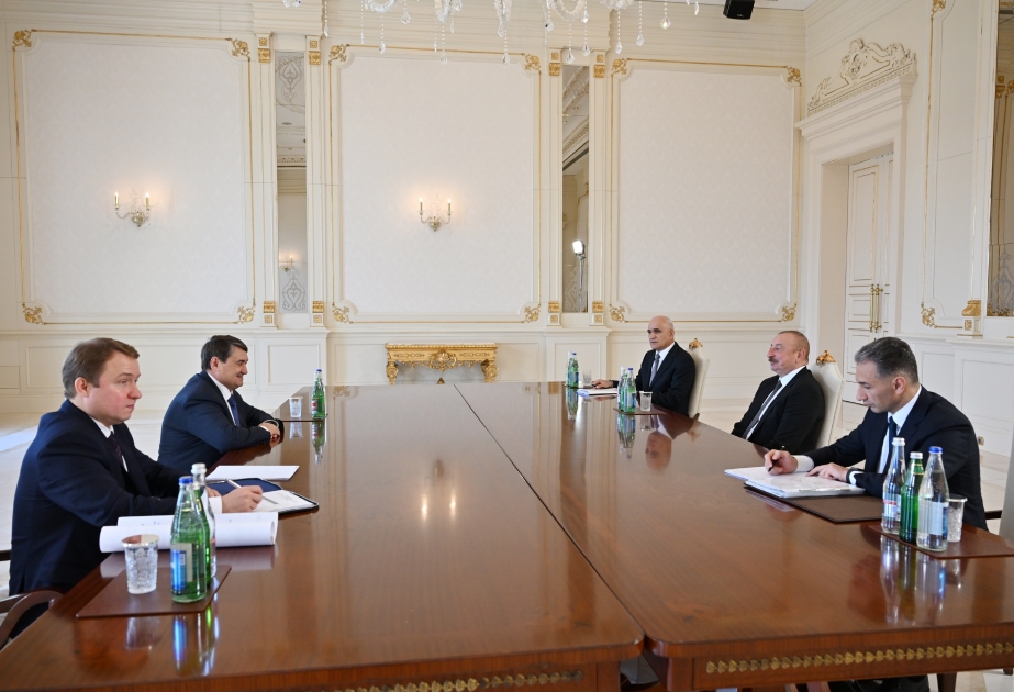 Presidente Ilham Aliyev recibe al asistente del Presidente de Rusia