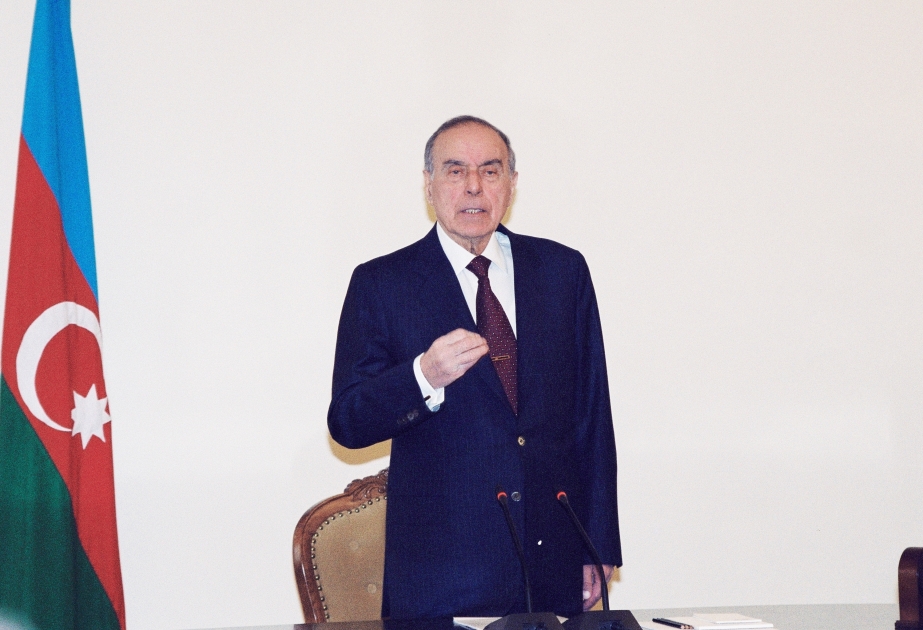 Moments of life given to the people: March 2000