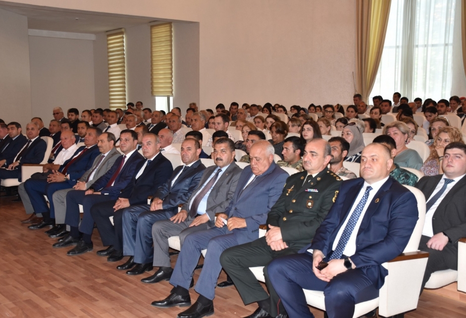 İmişlidə “Milli dövlətçiliyimizin xilaskarı” mövzusunda konfrans keçirilib