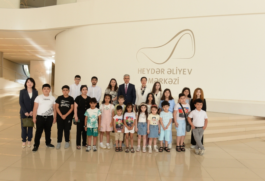 Children from martyrs’ families visit Heydar Aliyev Center