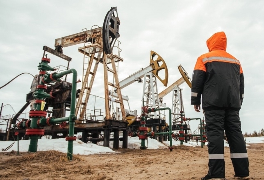 Azerbaiyán produjo 500 mil barriles de petróleo crudo al día en mayo