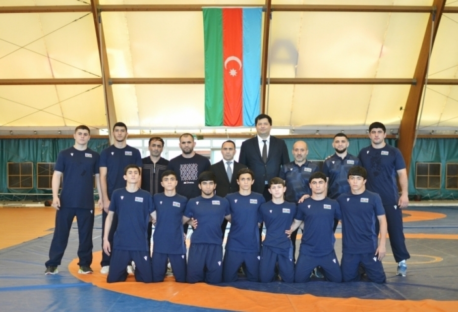 Azerbaijani U17 freestyle wrestlers to battle for European medals in Tirana