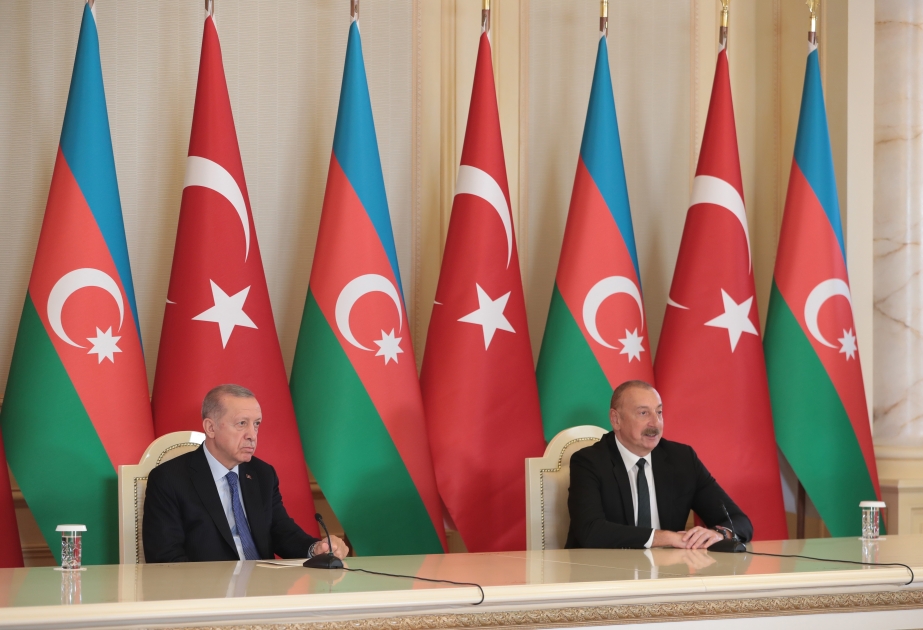 Prezident İlham Əliyev: Türkiyə-Azərbaycan birliyi bölgə üçün, Türk dünyası üçün önəmlidir
