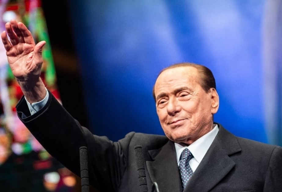 В связи с кончиной Сильвио Берлускони в Италии объявлен национальный траур