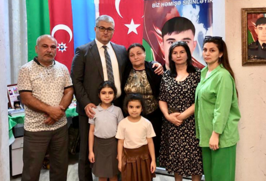 Şəhid Cəmil Nəcəfovun ailəsi ziyarət edilib