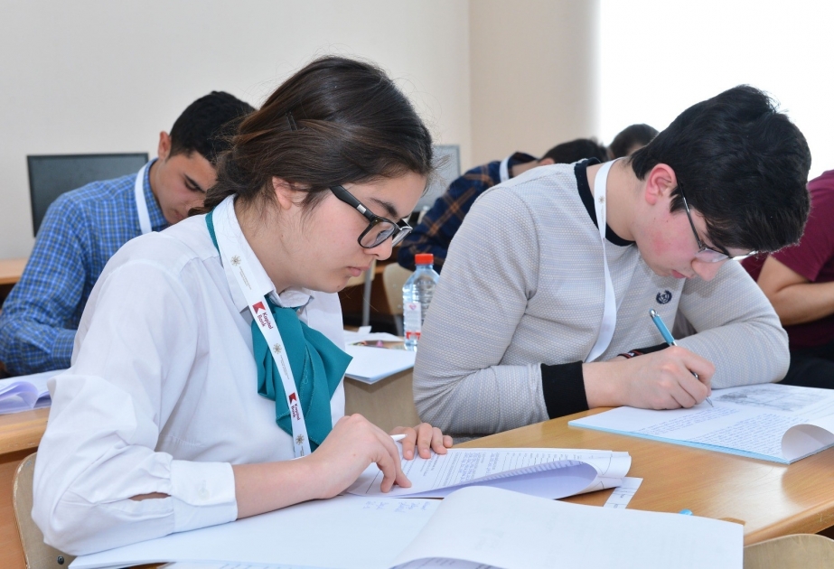 Cari tədris ilində 72 paytaxt məktəblisi olimpiadada qalib olub