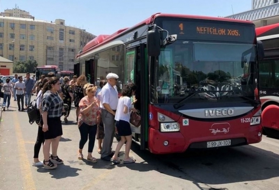 Paytaxtda avtobusların hərəkət intervalında gecikmələr müşahidə edilir