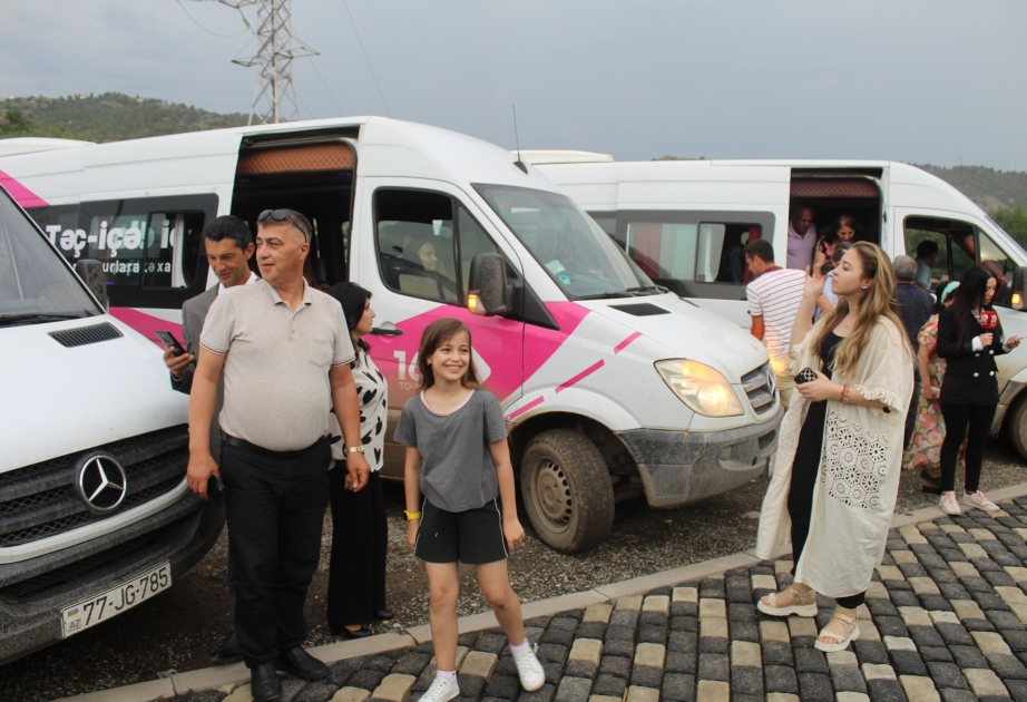 Daha 22 ailə Laçına qayıdıb  FOTO