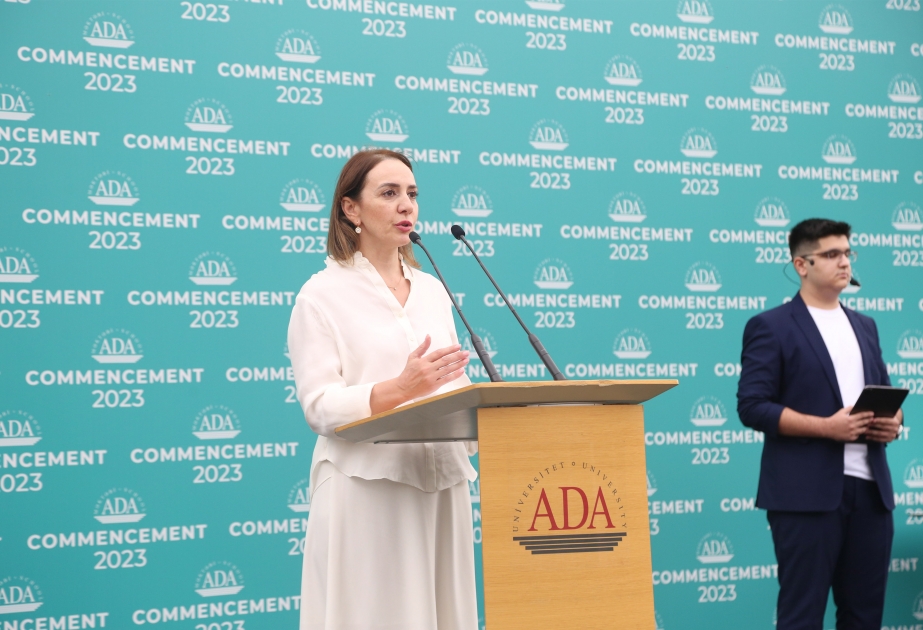 ADA Məktəbində “Məzun günü”