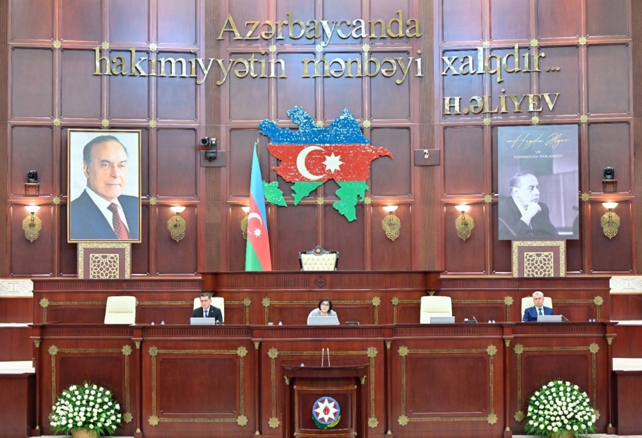 Azərbaycan parlamentinin Ulu Öndərin 100 illiyinə həsr olunmuş xüsusi iclası keçirilib