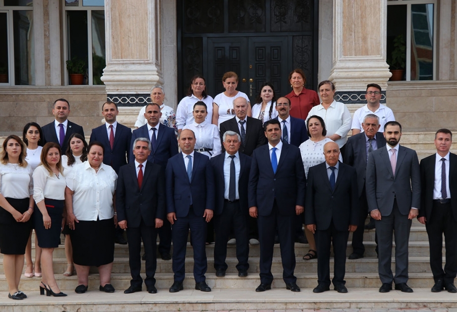 Emin Əmrullayev Naxçıvanın elmi müəssisələrində olub