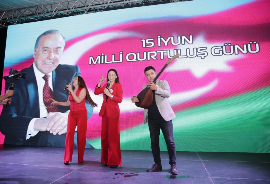 Xudat şəhərində bayram konserti