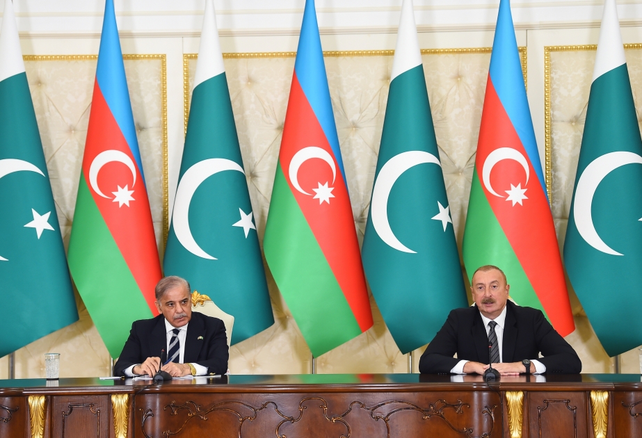 Azərbaycan Prezidenti: Pakistanla ticarətimizin həcmini artırmaq üçün anlaşma memorandumu imzalayacağıq VİDEO