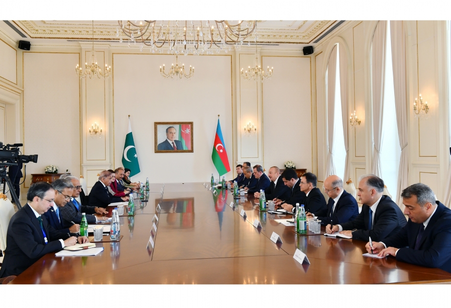 President Ilham Aliyev expressed gratitude to Pakistani Prime Minister for supporting Azerbaijan during the Second Karabakh War