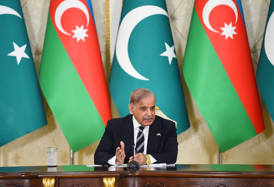 Премьер-министр Пакистана: Увиденное мною в Баку произвело на меня самое глубокое впечатление