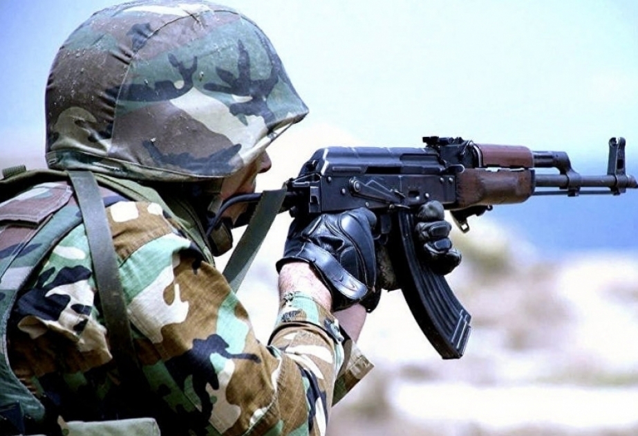 舒沙区方向的阿塞拜疆军队阵地遭到间歇性射击